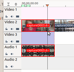 ../../_images/Kdenlive_Grouped_video_audio.png